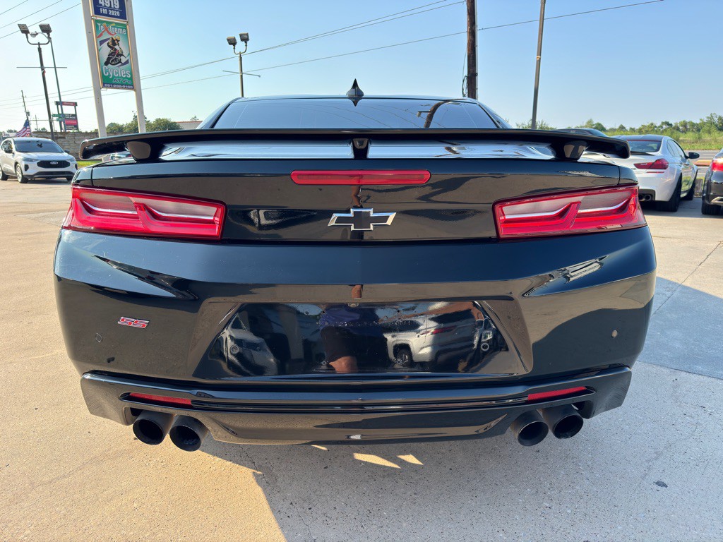 2016 Chevrolet Camaro Image 7
