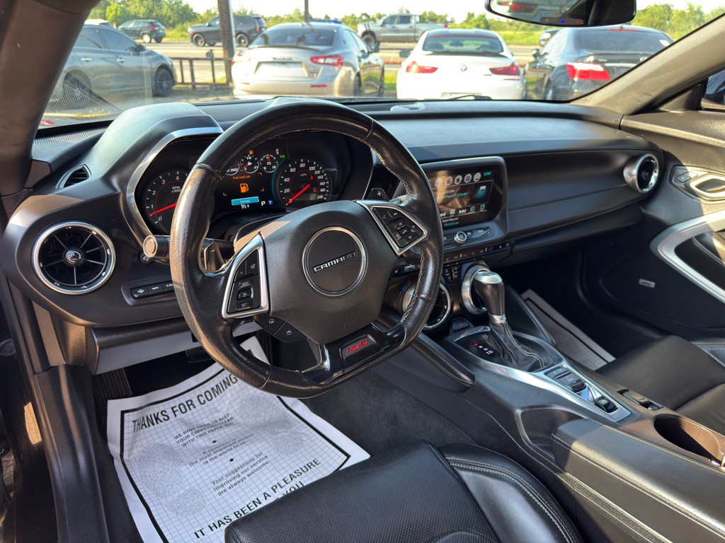 2016 Chevrolet Camaro Image 18