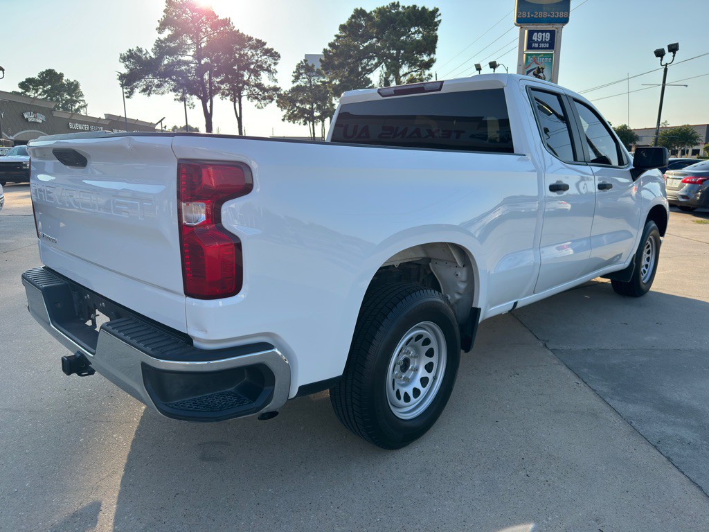 2023 Chevrolet Silverado 1500 Image 11