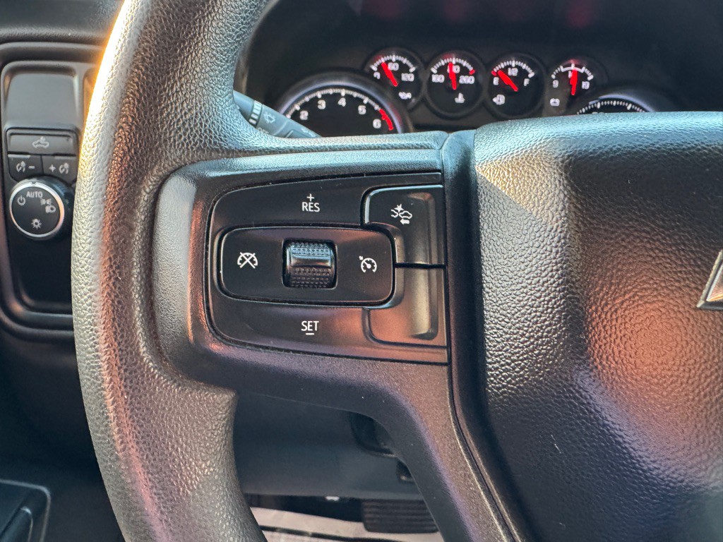 2023 Chevrolet Silverado 1500 Image 32