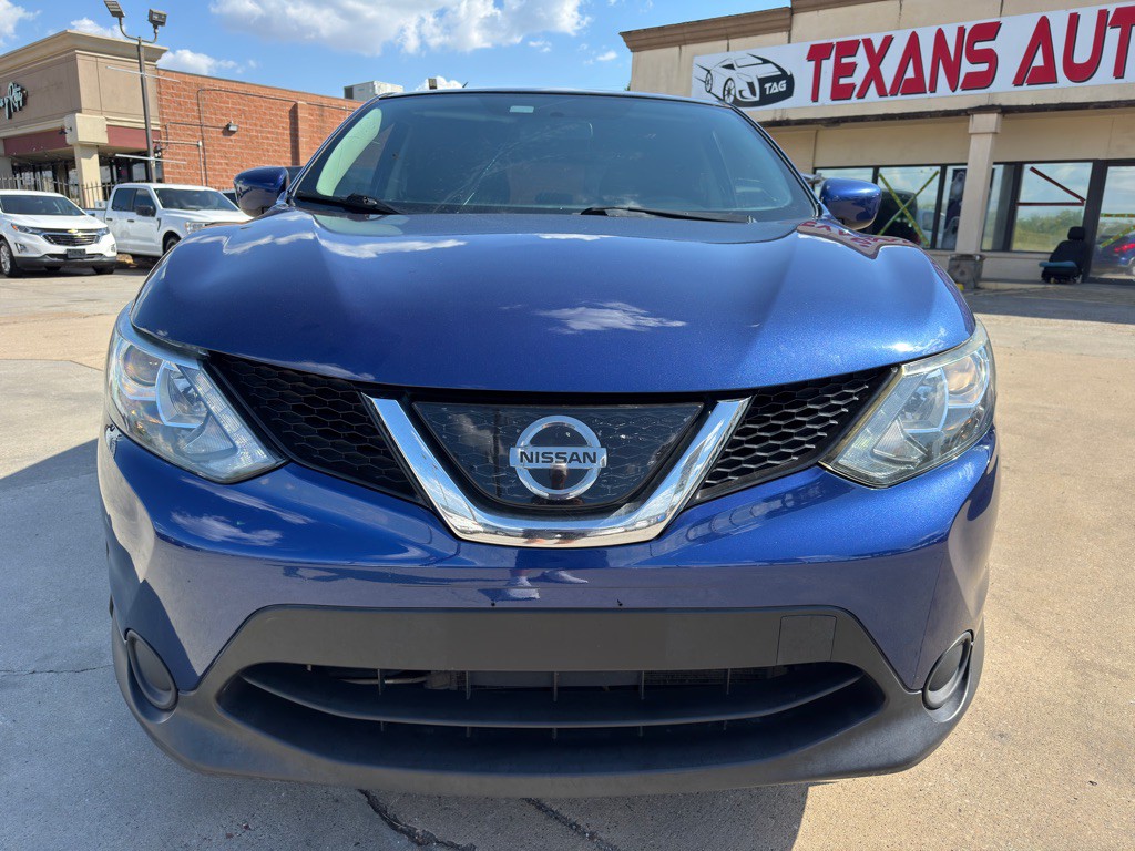 2019 Nissan Rogue Image 4