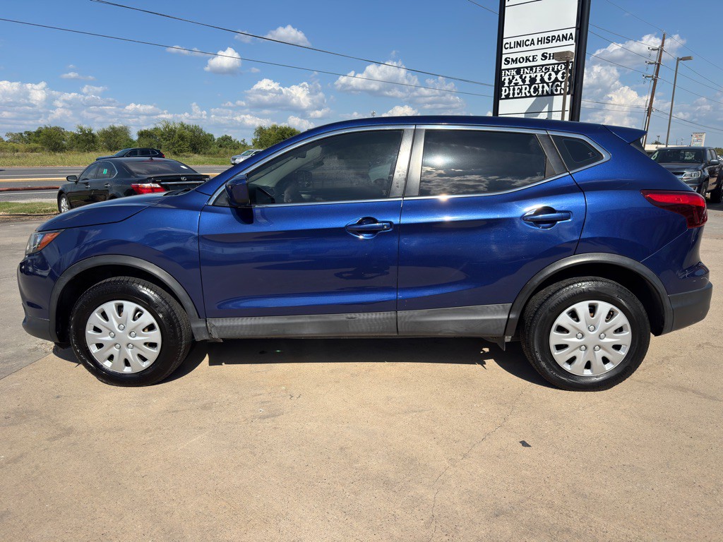 2019 Nissan Rogue Image 8