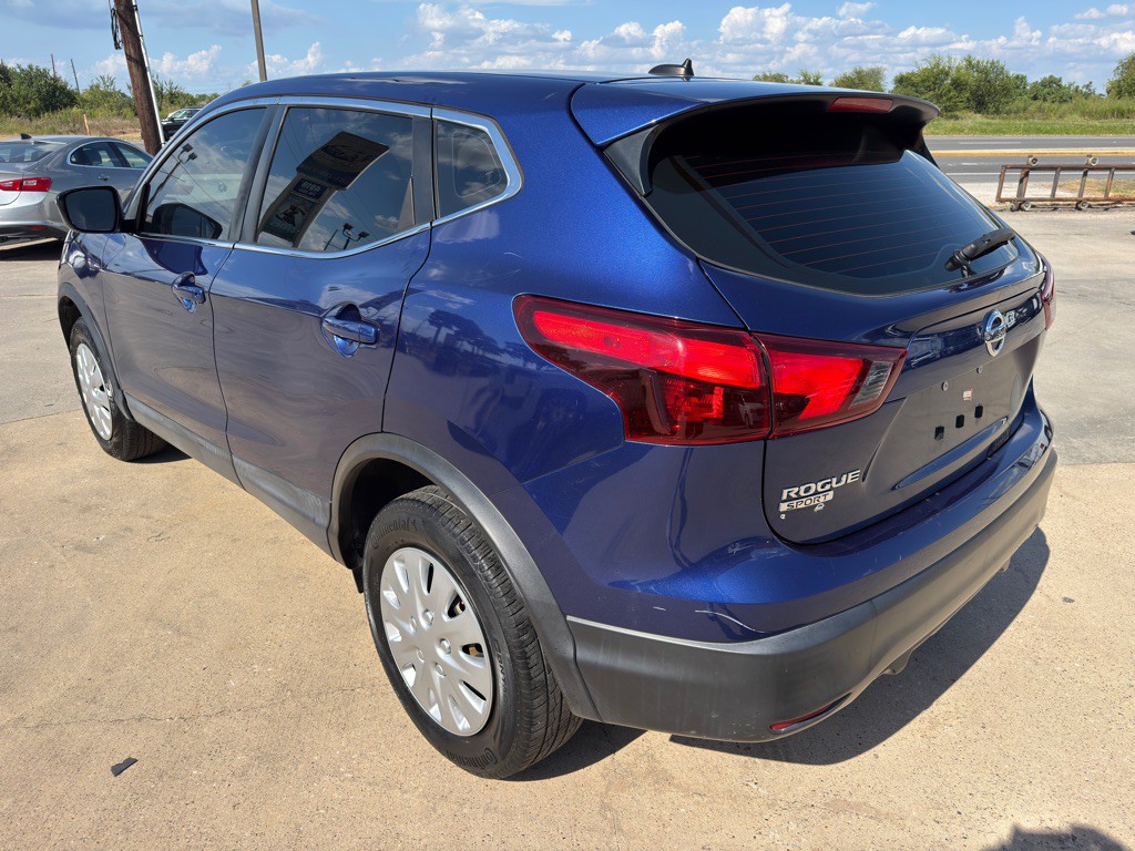2019 Nissan Rogue Image 9