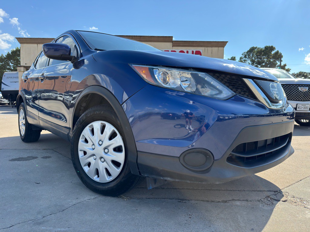 2019 Nissan Rogue Image 32