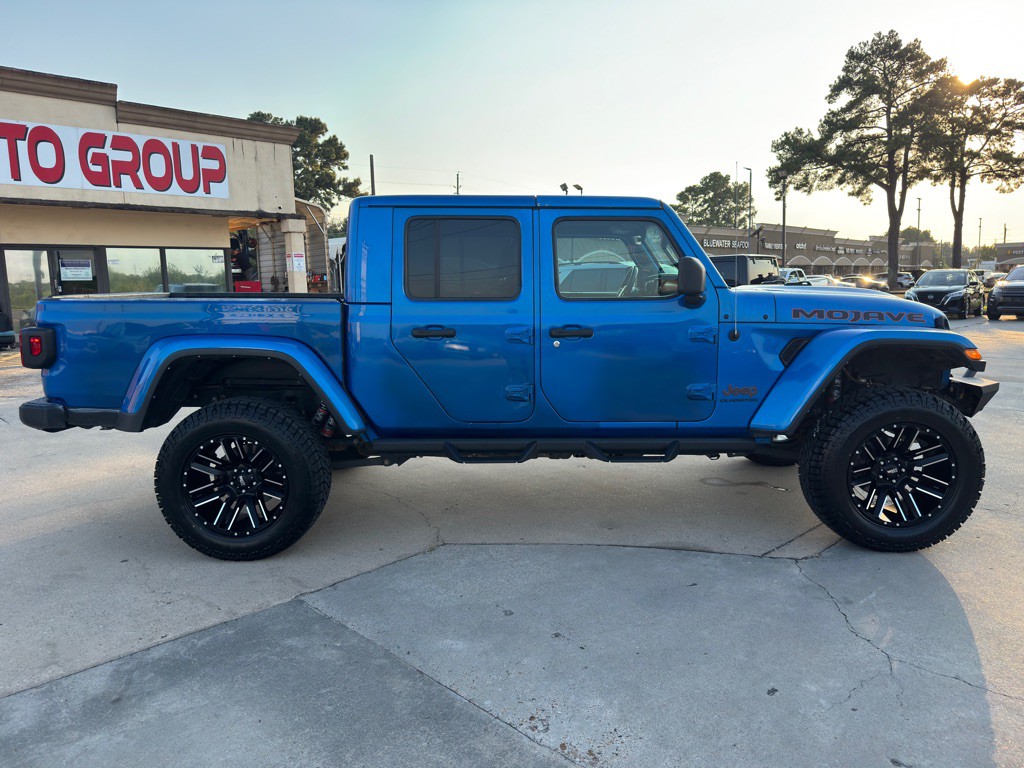 2022 Jeep Gladiator Image 12