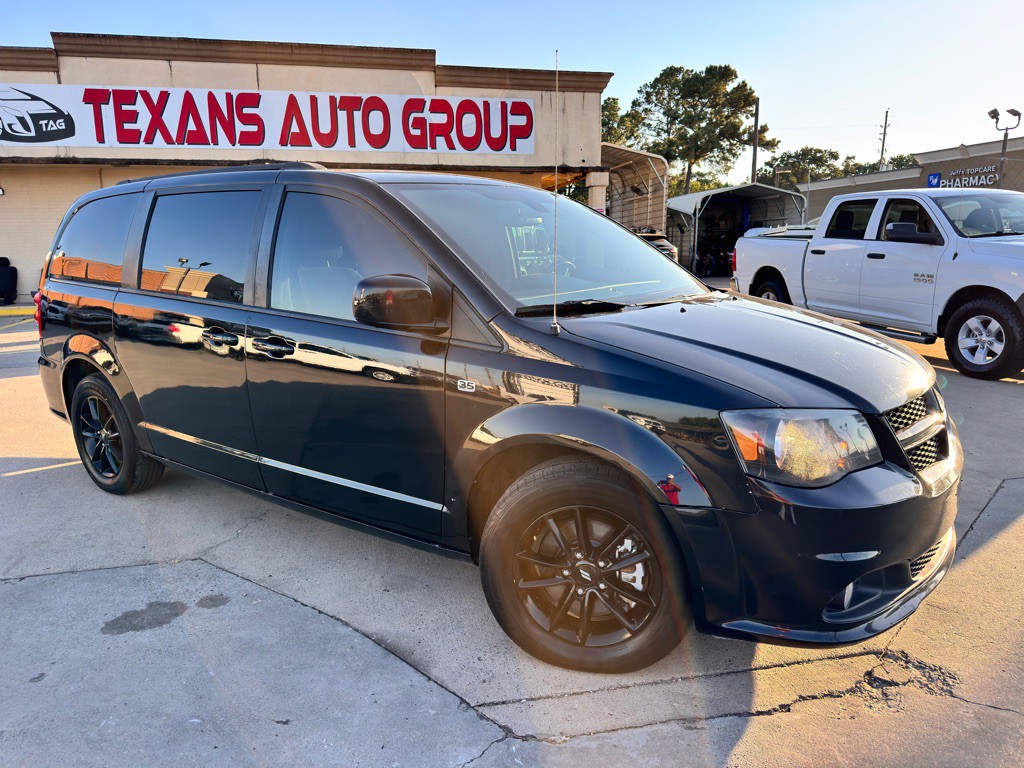2019 Dodge Grand Caravan Image 2