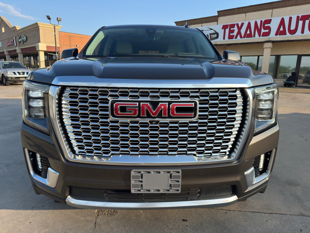 2021 GMC Yukon Image 4