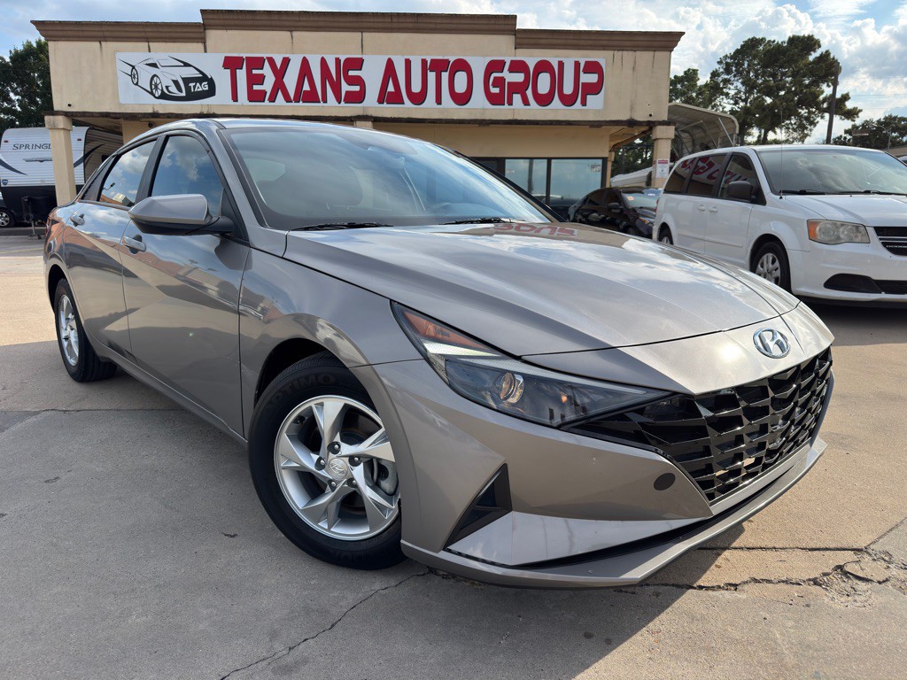 2023 Hyundai Elantra Image 1