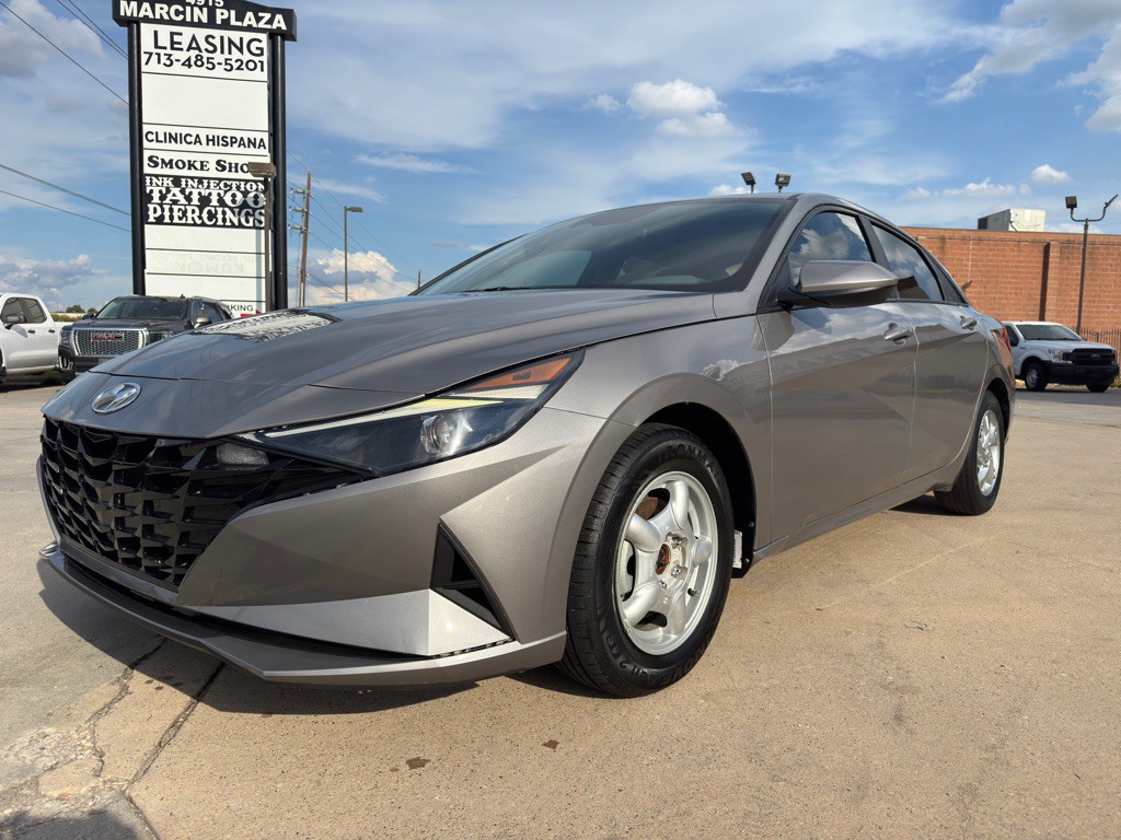 2023 Hyundai Elantra Image 6