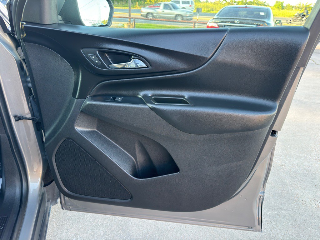 2019 Chevrolet Equinox Image 20