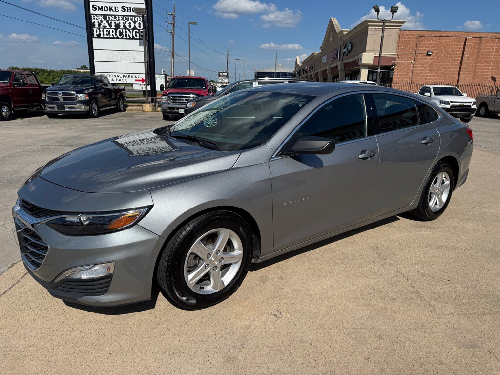 2023 Chevrolet Malibu Image 7