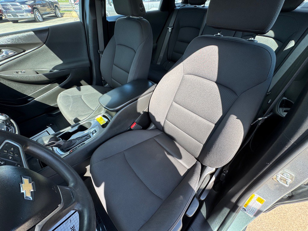 2023 Chevrolet Malibu Image 24