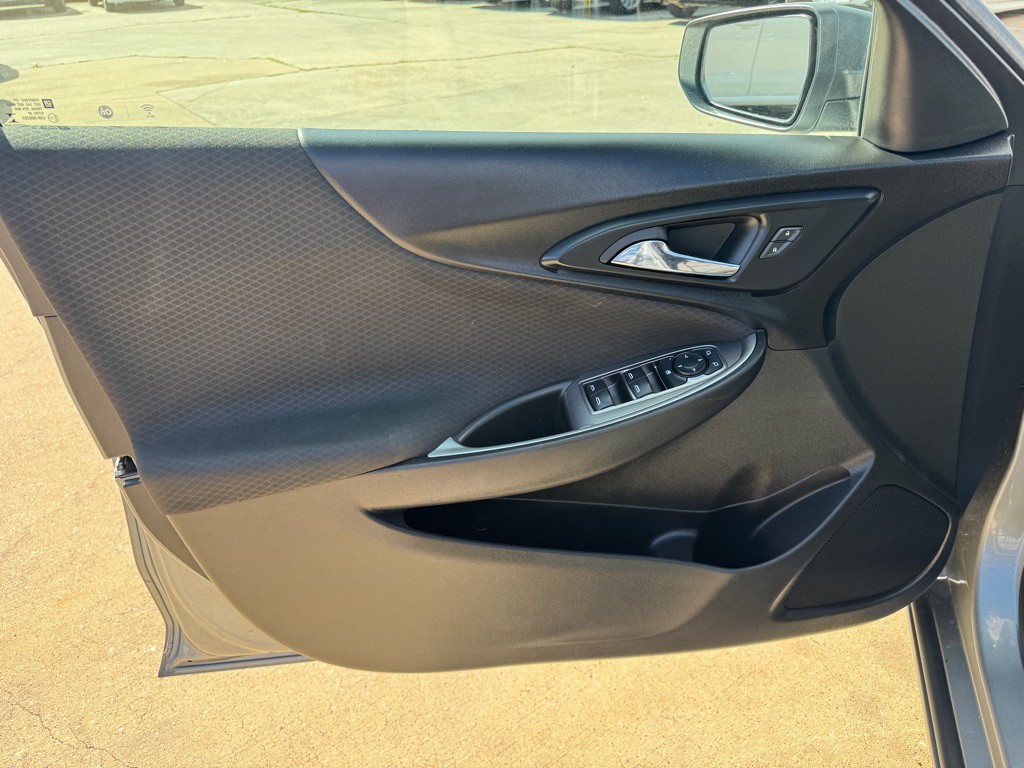 2023 Chevrolet Malibu Image 26