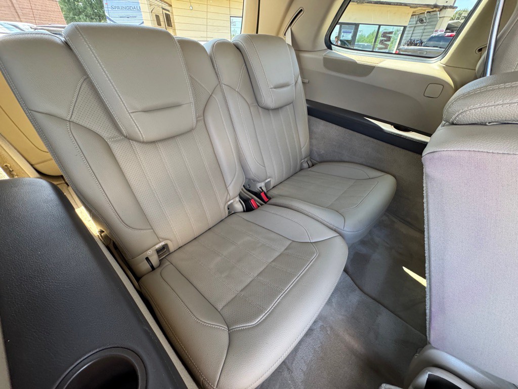 2016 Mercedes-Benz GL-Class Image 19