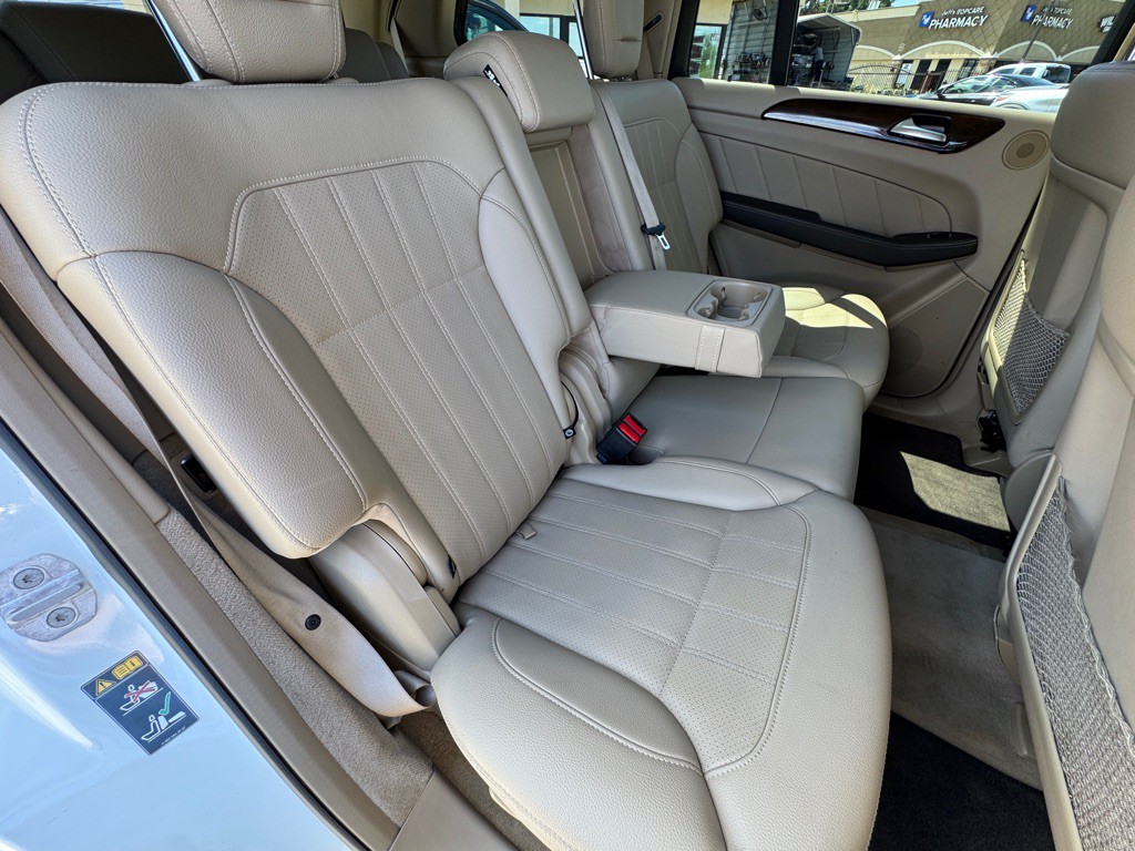 2016 Mercedes-Benz GL-Class Image 20