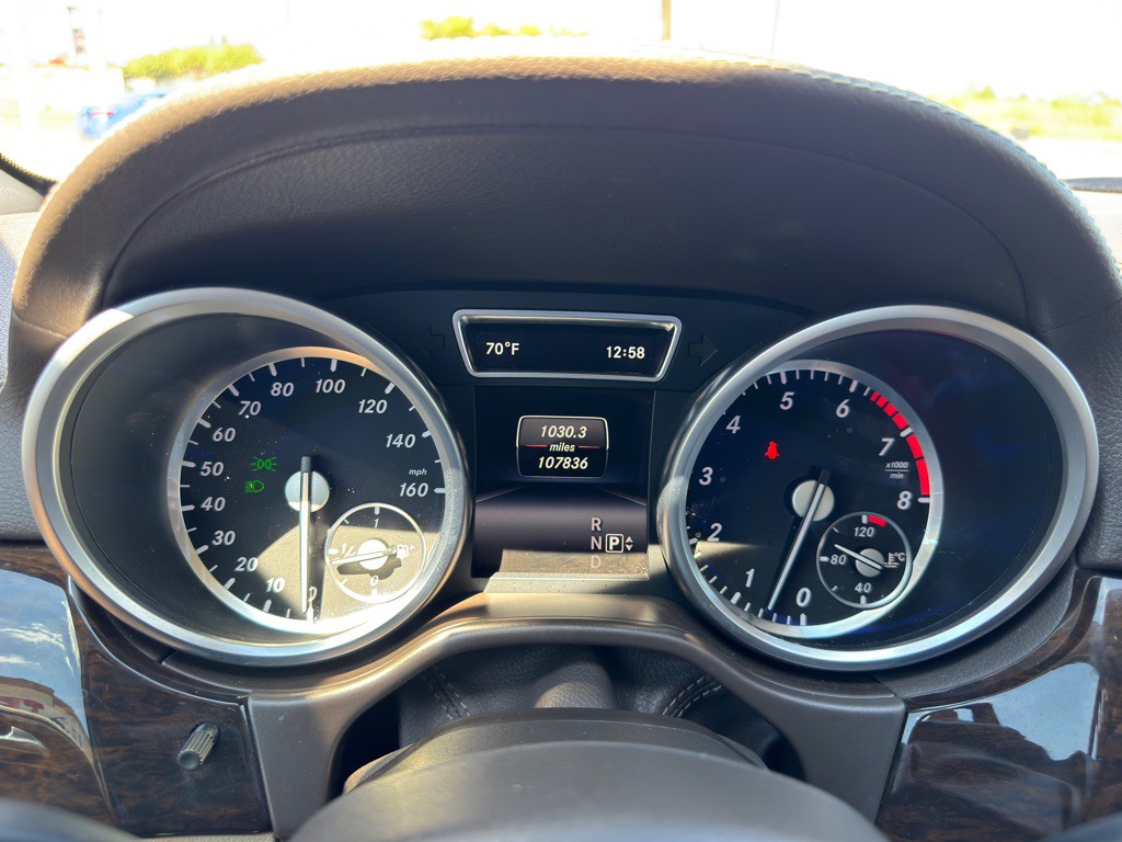 2016 Mercedes-Benz GL-Class Image 29