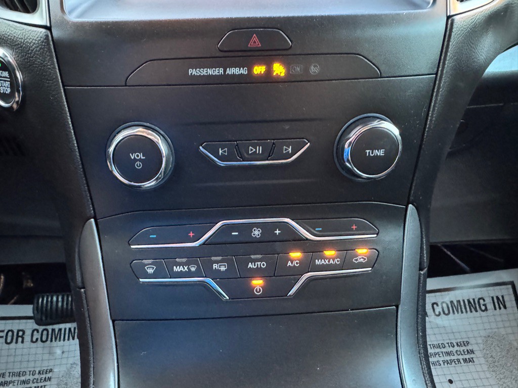 2020 Ford Edge Image 31