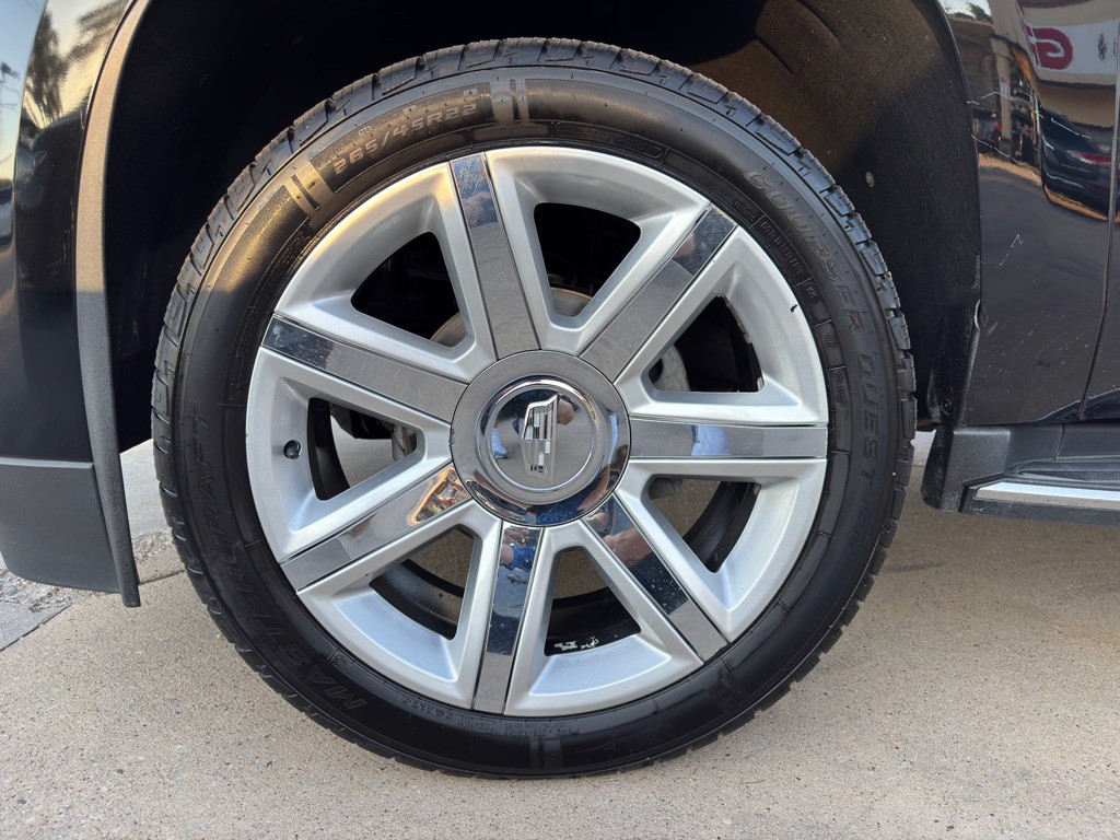 2019 Cadillac Escalade Image 13
