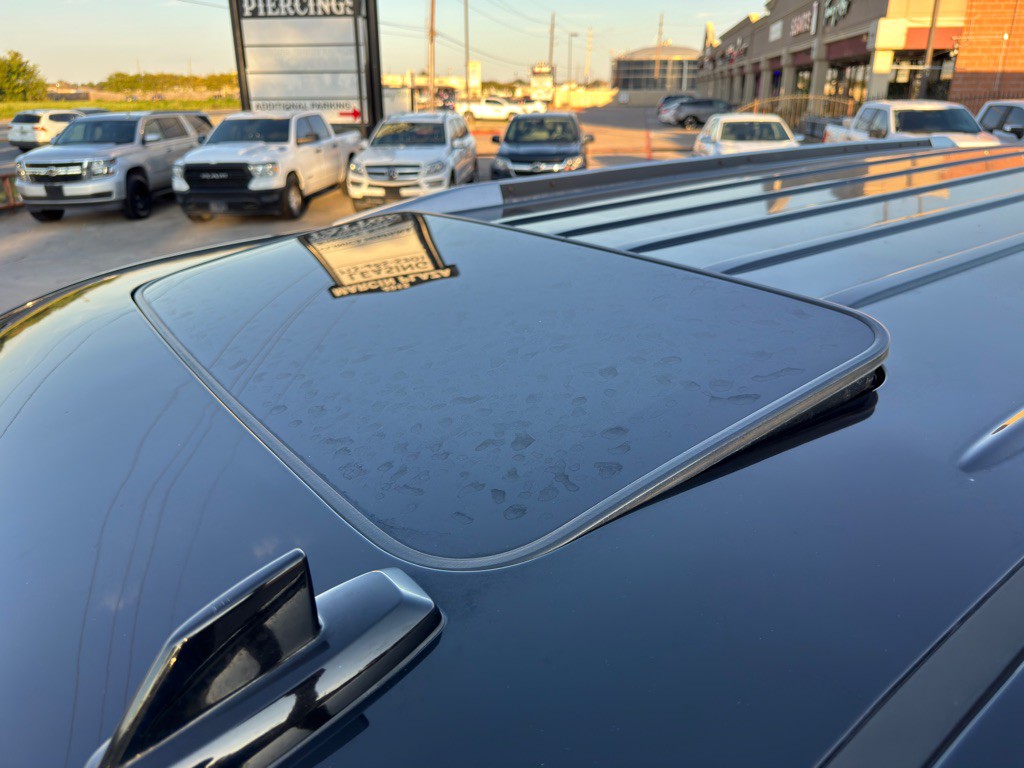 2019 Cadillac Escalade Image 15