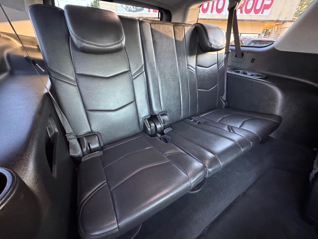 2019 Cadillac Escalade Image 20