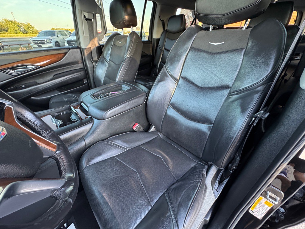 2019 Cadillac Escalade Image 28