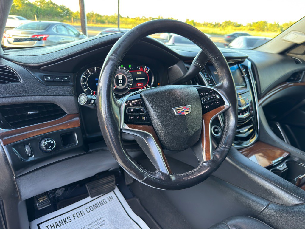 2019 Cadillac Escalade Image 29