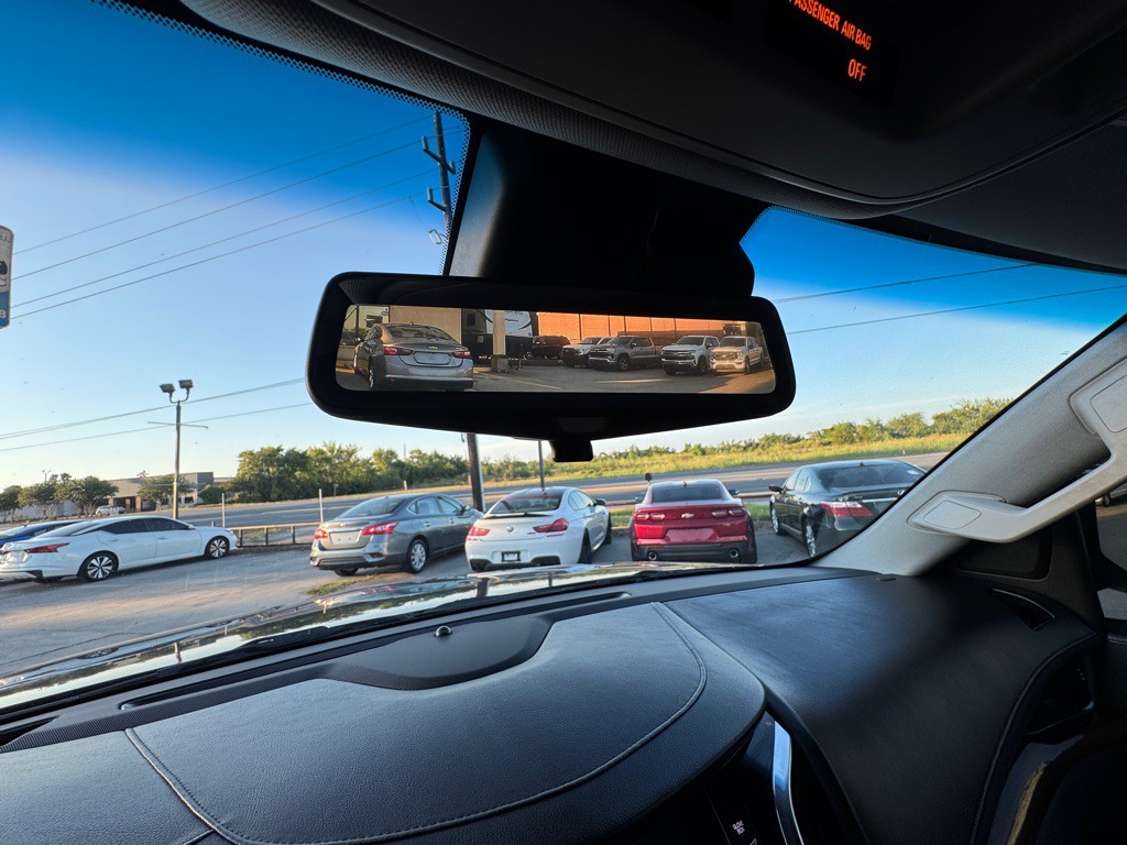 2019 Cadillac Escalade Image 32