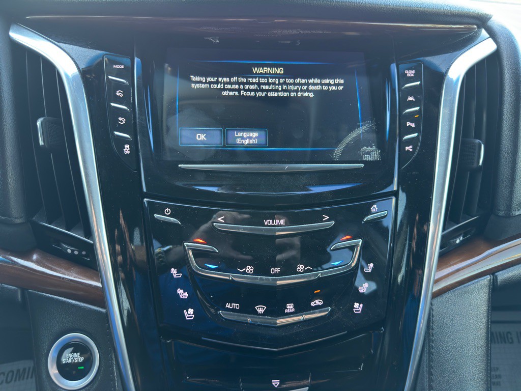 2019 Cadillac Escalade Image 34