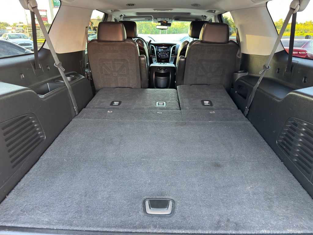 2019 Cadillac Escalade Image 40