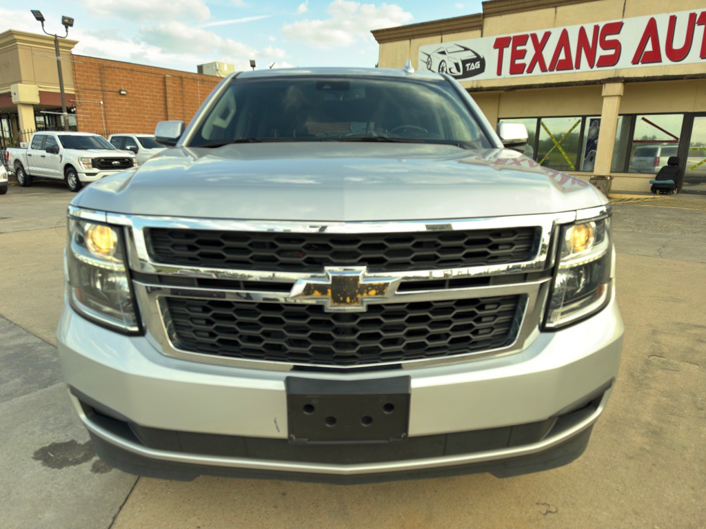 2020 Chevrolet Suburban Image 4