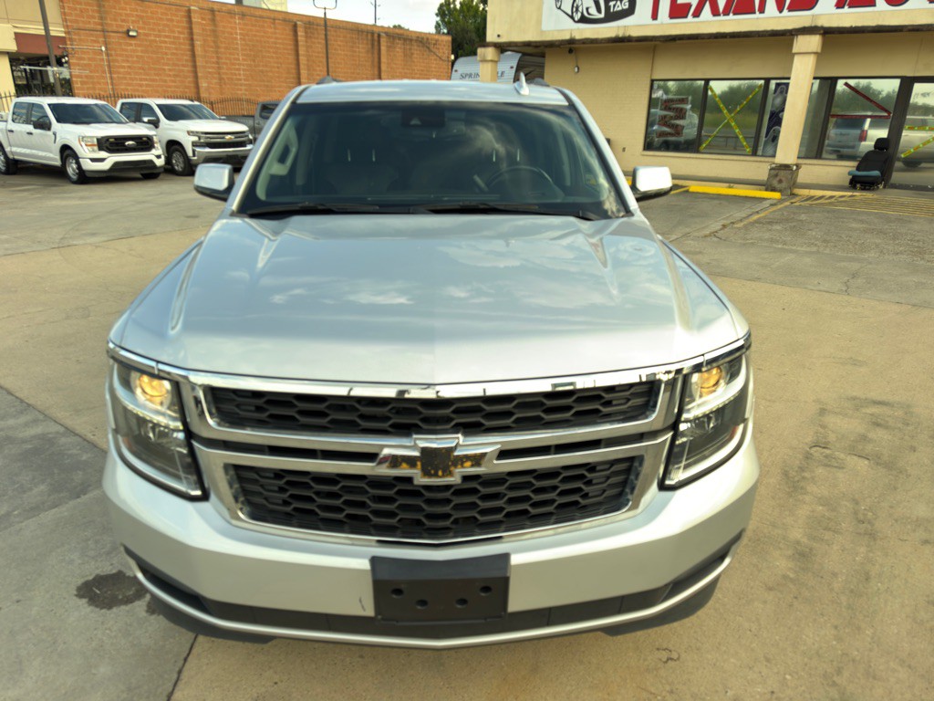 2020 Chevrolet Suburban Image 5