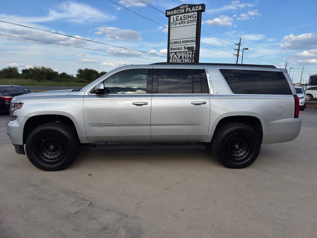 2020 Chevrolet Suburban Image 8