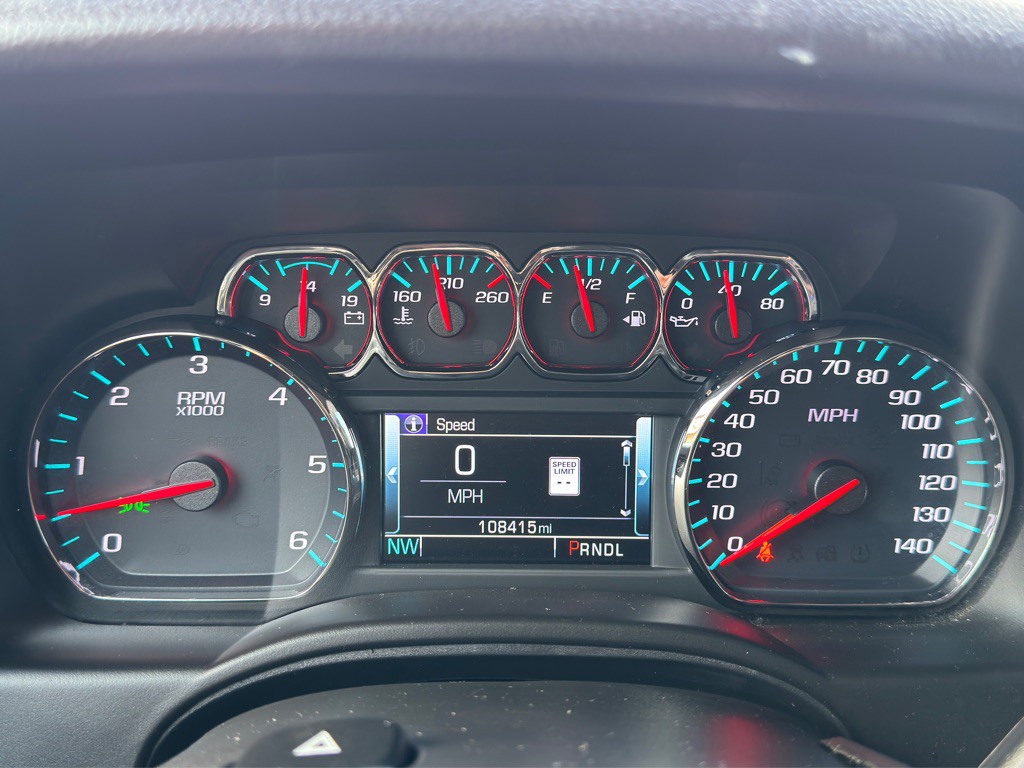 2020 Chevrolet Suburban Image 27