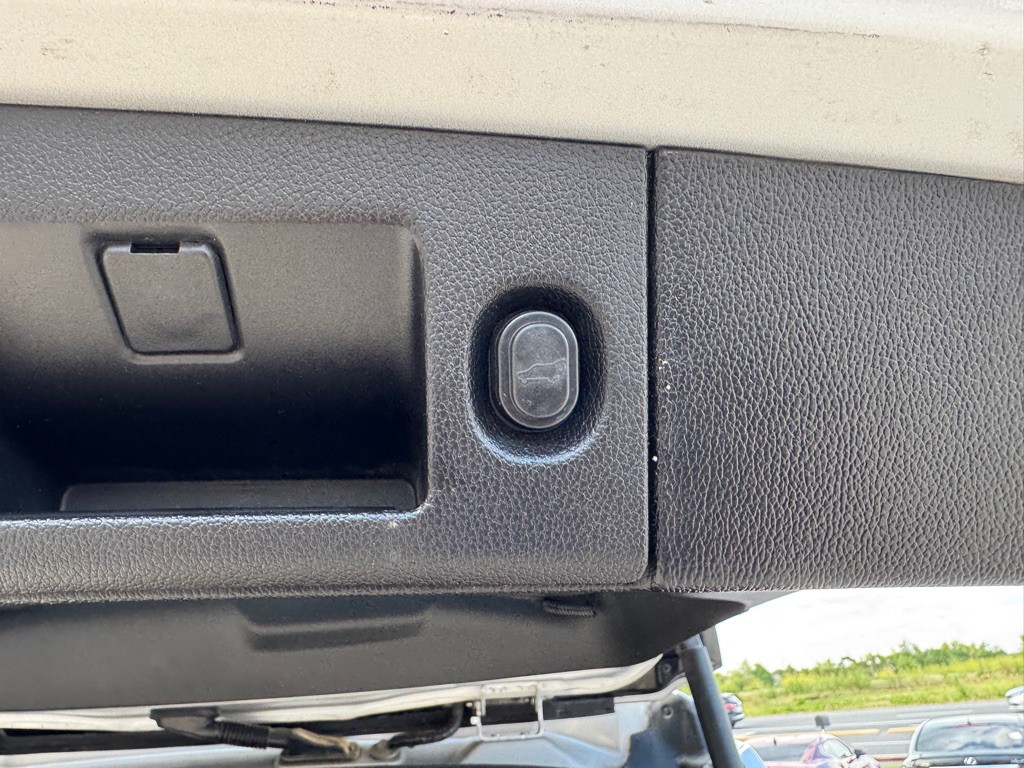 2020 Chevrolet Suburban Image 35