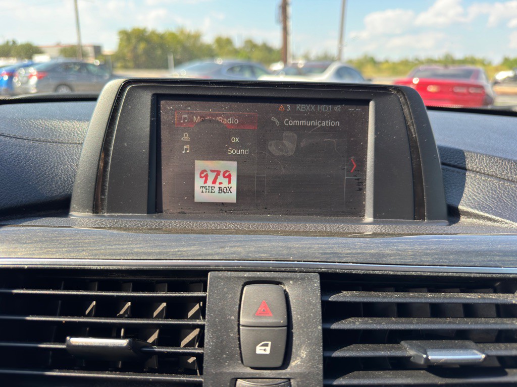 2018 BMW 3 Series Image 28