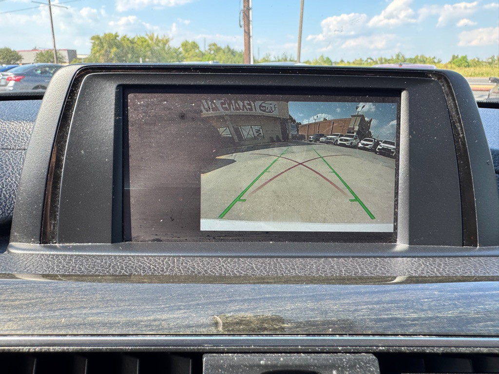 2018 BMW 3 Series Image 29