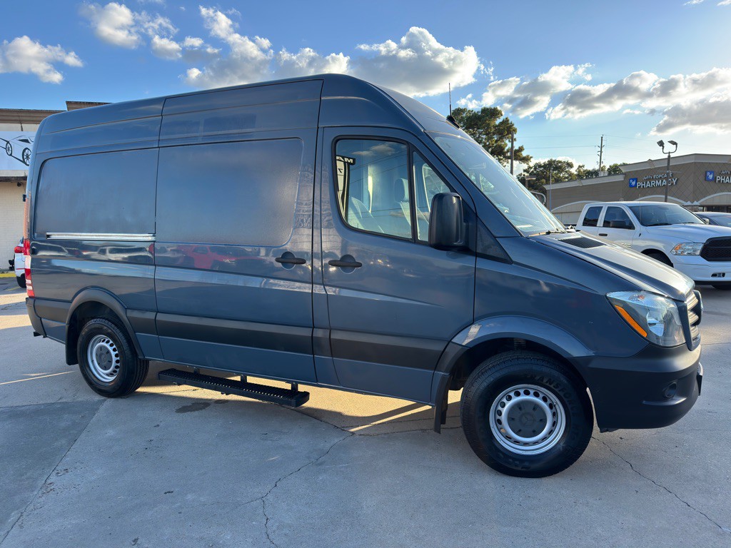 2018 Mercedes-Benz Sprinter Image 2