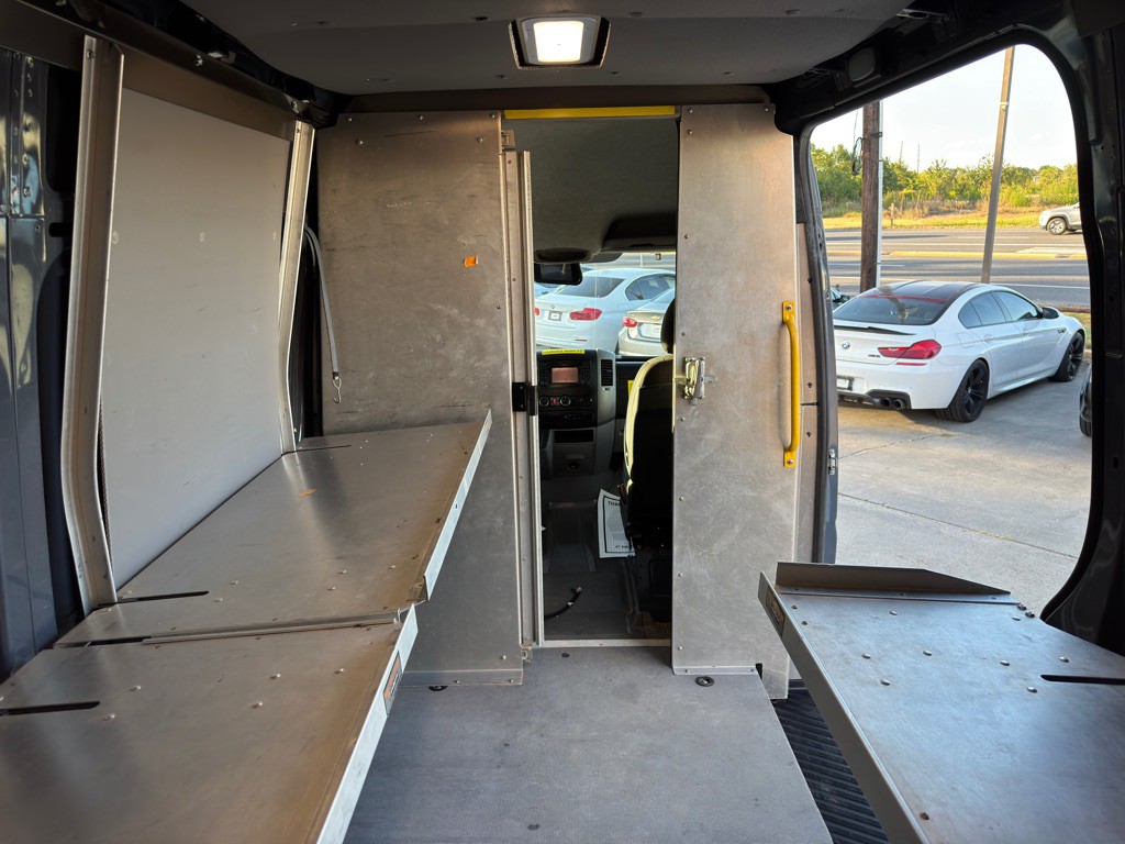 2018 Mercedes-Benz Sprinter Image 13