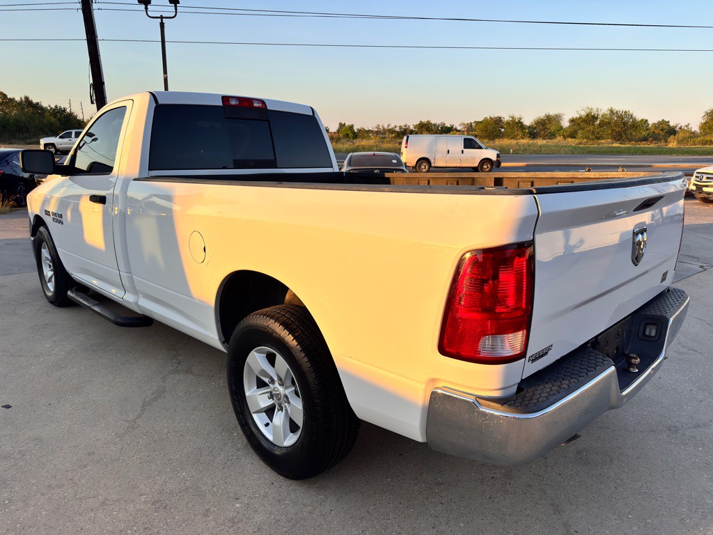 2017 RAM 1500 Image 8