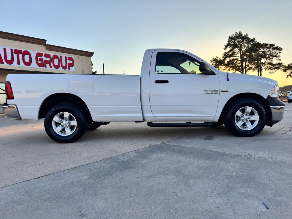 2017 RAM 1500 Image 11