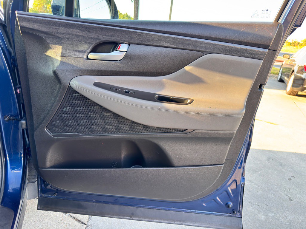 2020 Hyundai Santa Fe Image 20