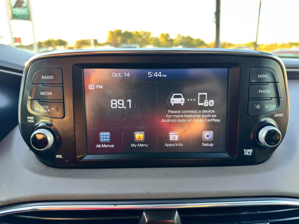 2020 Hyundai Santa Fe Image 24