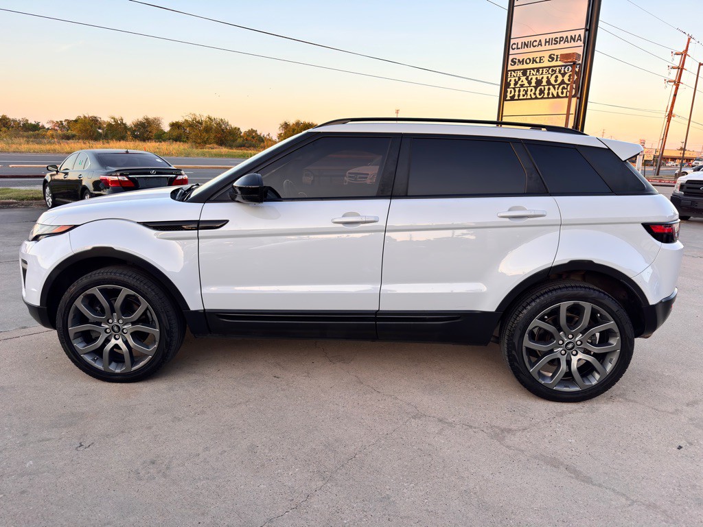 2016 Land Rover Range Rover Evoque Image 8