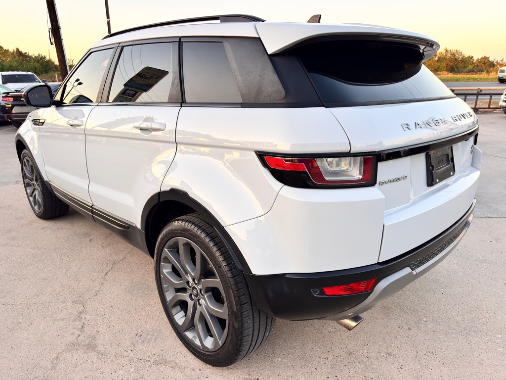 2016 Land Rover Range Rover Evoque Image 9