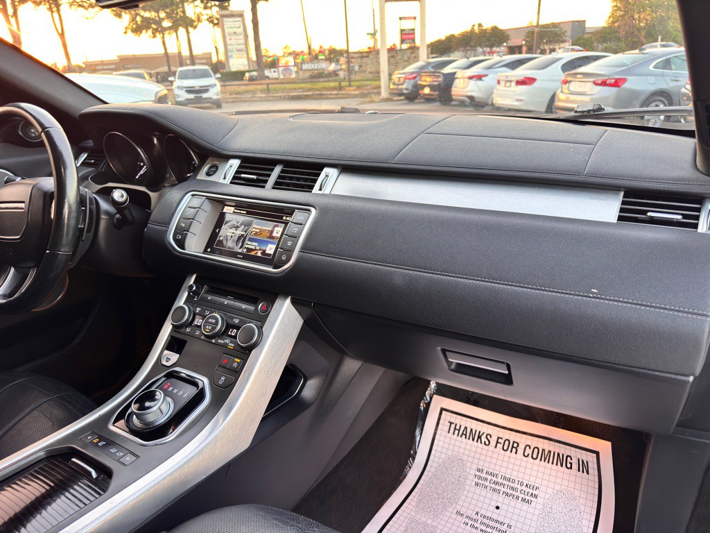 2016 Land Rover Range Rover Evoque Image 21
