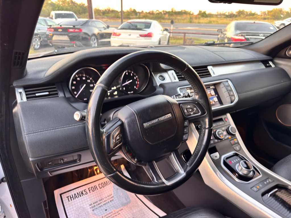 2016 Land Rover Range Rover Evoque Image 25