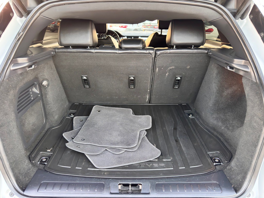 2016 Land Rover Range Rover Evoque Image 37