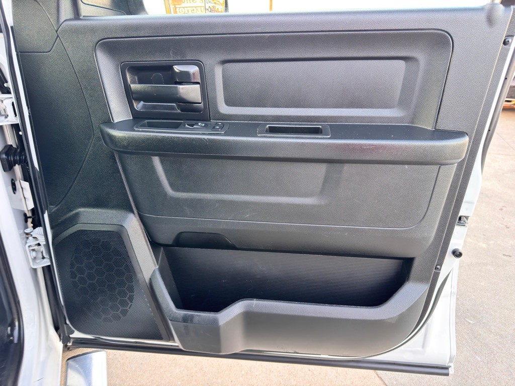 2017 RAM 1500 Image 22