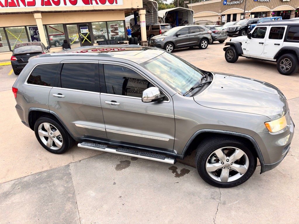 2012 Jeep Grand Cherokee Image 3