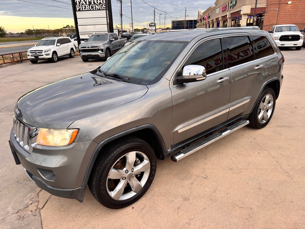 2012 Jeep Grand Cherokee Image 7